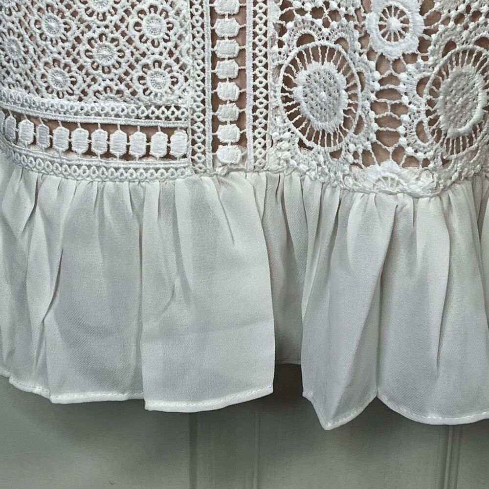 Lov Posh Sz M White Lace Mini Dress Ruffle Trim - Picture 5 of 14